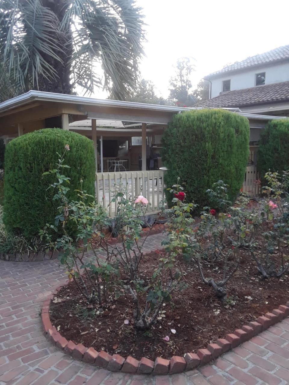 Los Gatos Garden Inn Hotel ภายนอก รูปภาพ