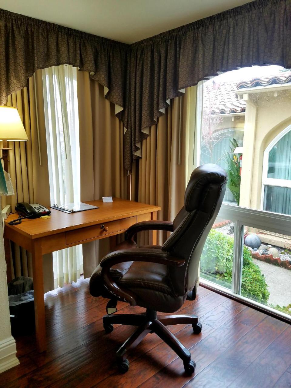 Los Gatos Garden Inn Hotel ภายนอก รูปภาพ